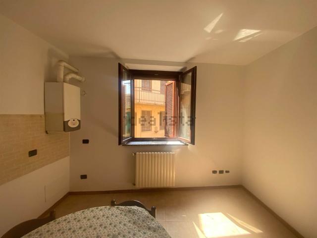 Appartamento in vendita a Gambolò, Pavia