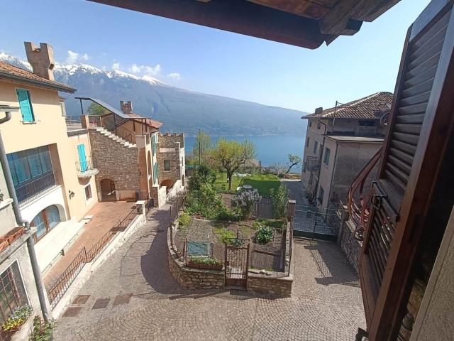 Appartamento in vendita a Comunità Montana Parco Alto Garda bresciano, Tignale