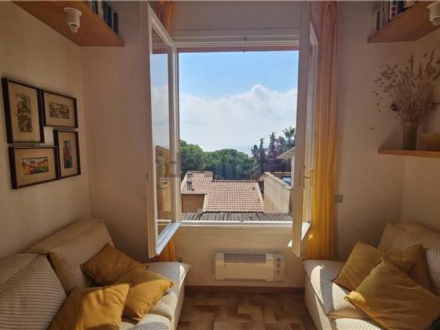 Appartamento in vendita a Rio, Toscana