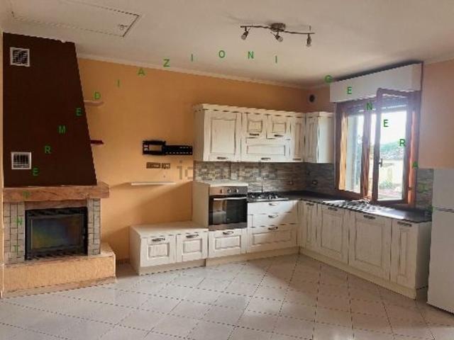 Appartamento in vendita a Vicchio, Toscana