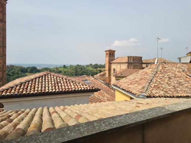 Appartamento in vendita a Moncalvo, Asti