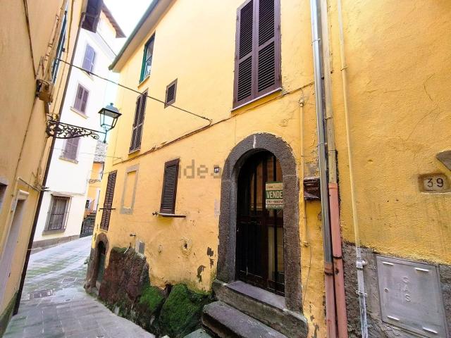 Appartamento in vendita a Soriano Nel Cimino, Lazio