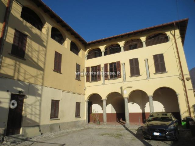 Appartamento in vendita a Lezza, Ponte Lambro