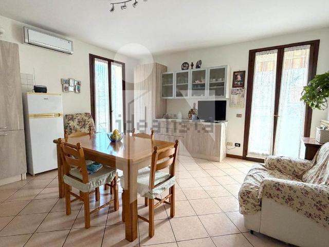 Appartamento in vendita a Levata, Curtatone