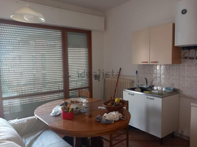 Appartamento in vendita a Carrara, Marche