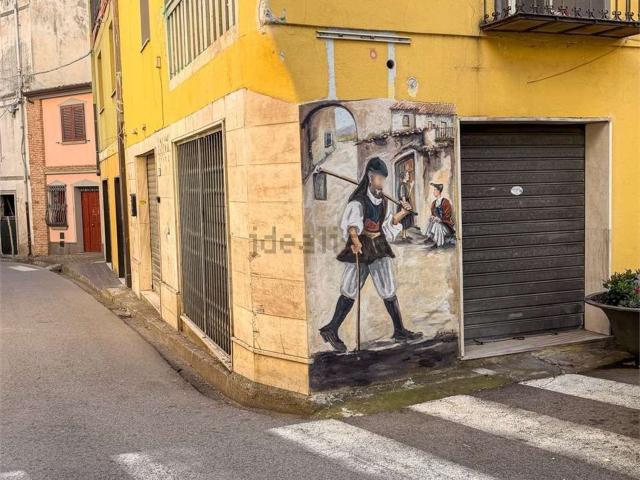 Appartamento in vendita a Centro Storico, Capo Comino