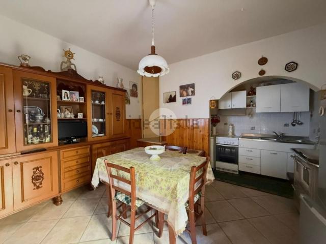 Appartamento in vendita a Collevecchio, Rieti
