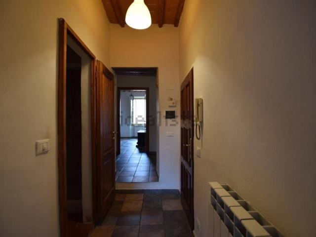Appartamento in vendita a Centro, Poggibonsi