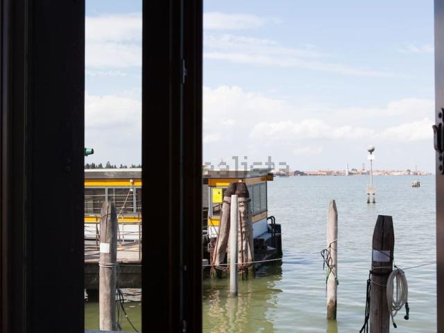 Appartamento in vendita a Venezia-Murano-Burano, Venezia
