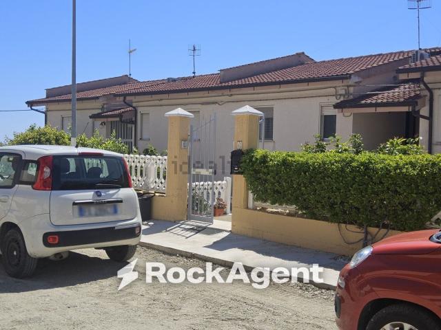 Appartamento in vendita a Calabria, Reggio Calabria