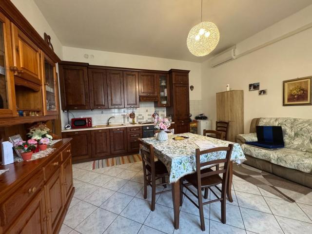 Appartamento in vendita a Arconate, Lombardia
