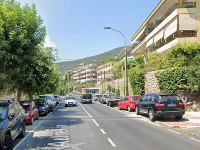 Appartamento in vendita a Ospedaletti, Provincia di Imperia