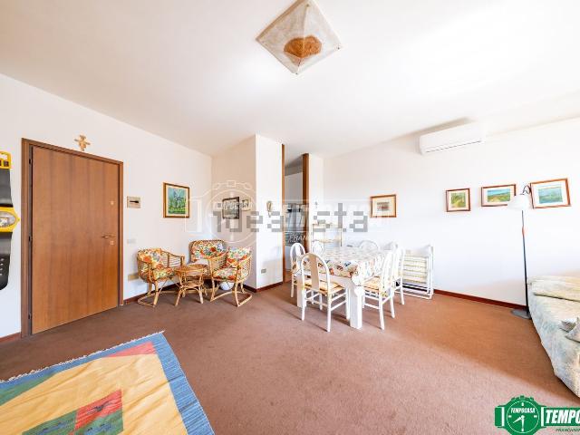 Appartamento in vendita a Villa Lesa, Lesa