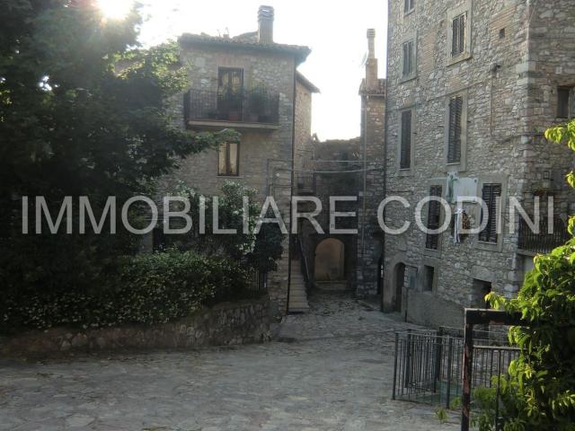 Appartamento in vendita a Colpetrazzo, Umbria
