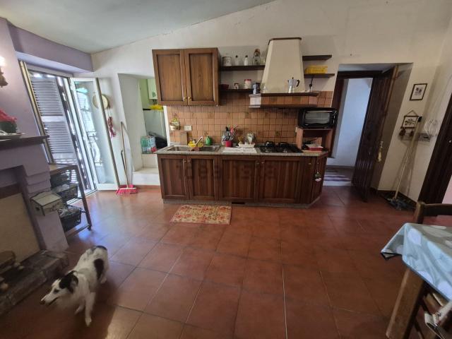Appartamento in vendita a Carsoli, Abruzzo