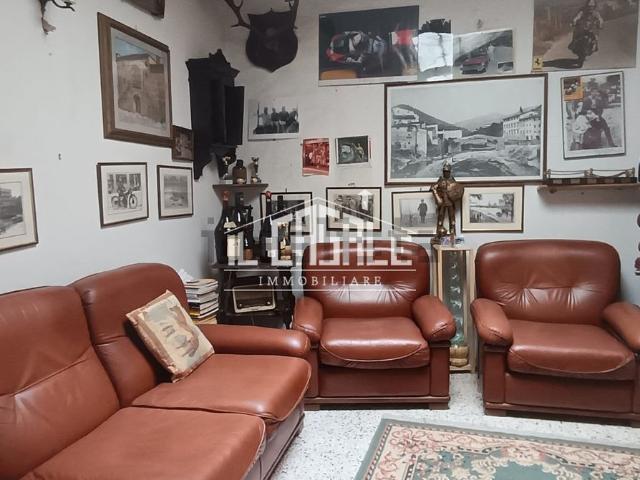 Appartamento in vendita a Dicomano, Firenze