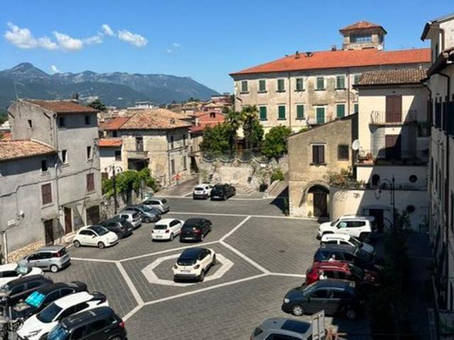 Appartamento in vendita a Ceccano, Lazio