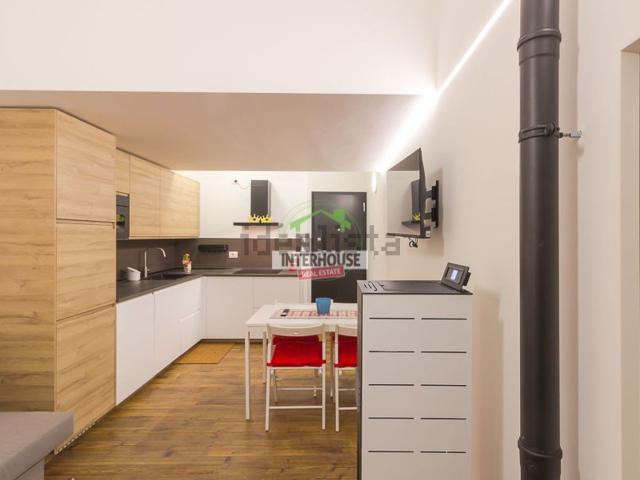 Appartamento in vendita a Aviano, Friuli-Venezia Giulia
