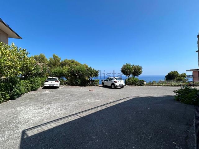 Appartamento in vendita a Cervo, Liguria
