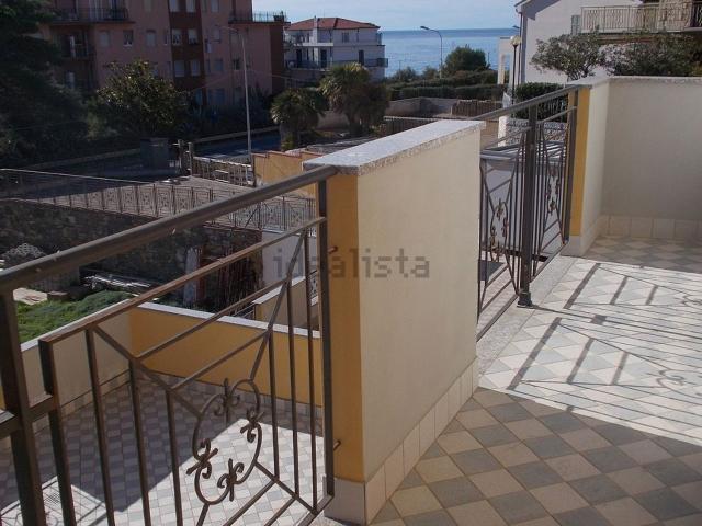 Appartamento in vendita a Riva Ligure, Liguria