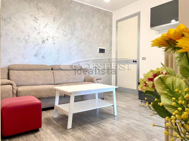Appartamento in vendita a Torrette, Marche