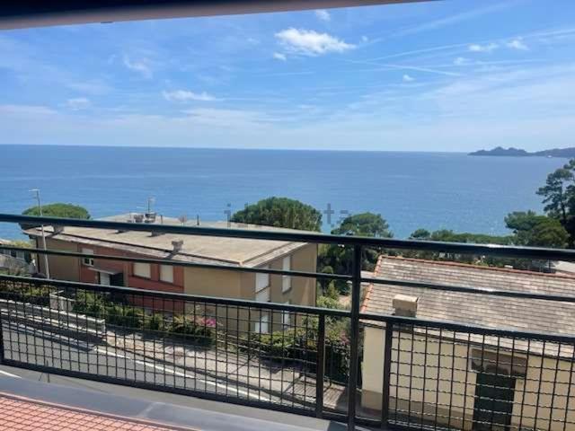 Appartamento in vendita a Zoagli, Liguria