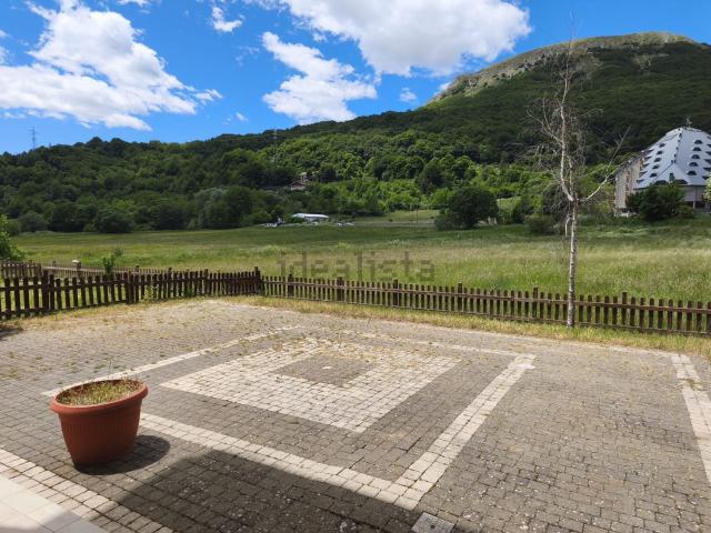Appartamento in vendita a Rocca Di Mezzo, Abruzzo