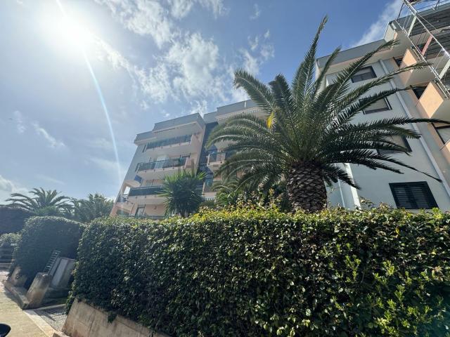 Appartamento in vendita a Puglia, Bari