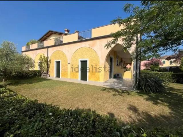 Appartamento in vendita a Sirmione, Lombardia