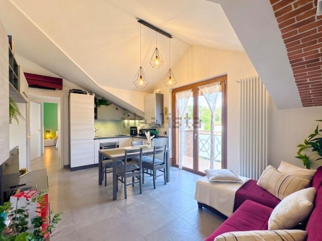 Appartamento in vendita a Mozzate, Lombardia