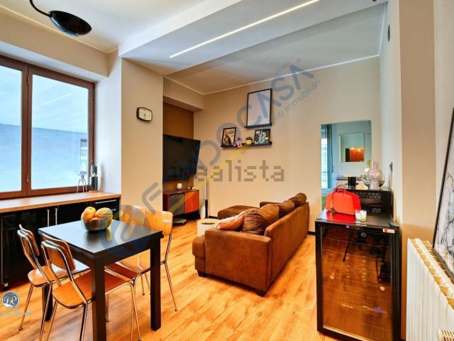 Appartamento in vendita a Barlassina, Lombardia