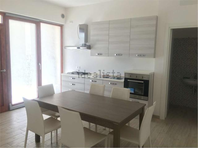 Appartamento in vendita a Marina di sotto, Marche