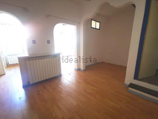 Appartamento in vendita a Imperia, Liguria