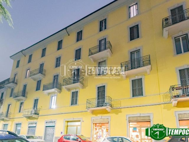 Appartamento in vendita a Municipio 8 di Milano, Milano