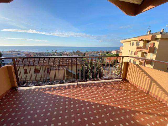 Appartamento in vendita a Santo Stefano Al Mare, Liguria