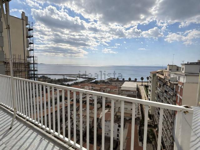 Appartamento in vendita a Follonica, Toscana