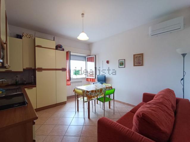 Appartamento in vendita a Torrette, Marche