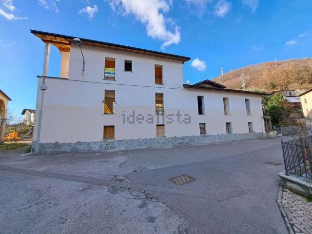 Appartamento in vendita a Gravedona ed Uniti, Brenzio