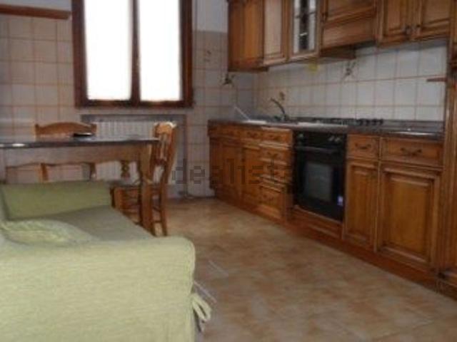 Appartamento in vendita a Fidenza, Parma