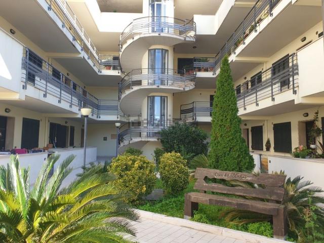 Appartamento in vendita a Cisterna Di Latina, Lazio