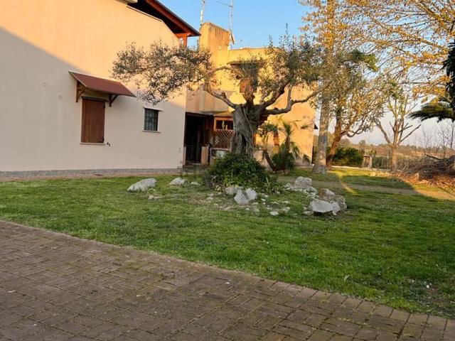Appartamento in vendita a Villaggio Nettuno, Latina