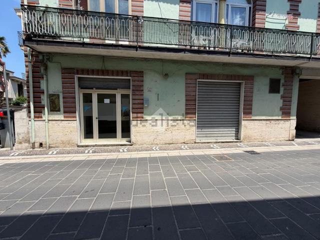 Appartamento in vendita a Cervinara, Campania