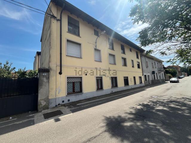 Appartamento in vendita a Busto Arsizio, Lombardia