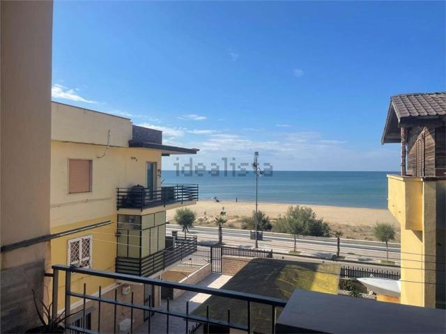 Appartamento in vendita a Mondragone, Campania