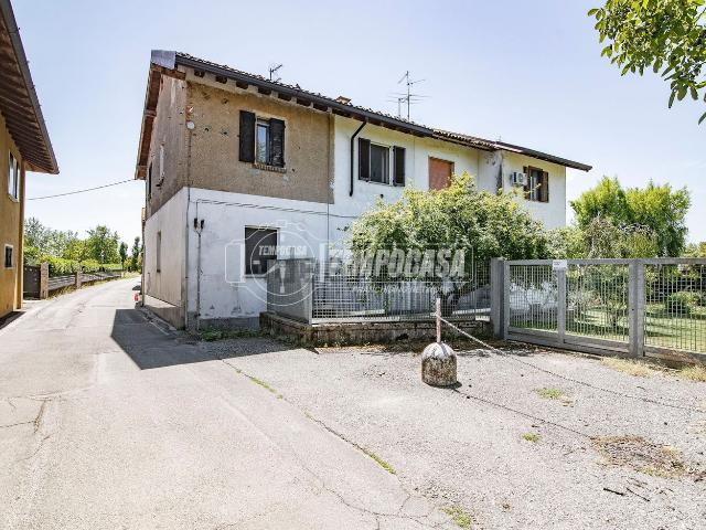 Appartamento in vendita a Canonica D'adda, Lombardia