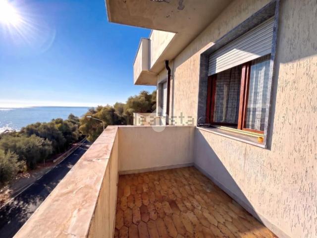 Appartamento in vendita a San Lorenzo Al Mare, Liguria