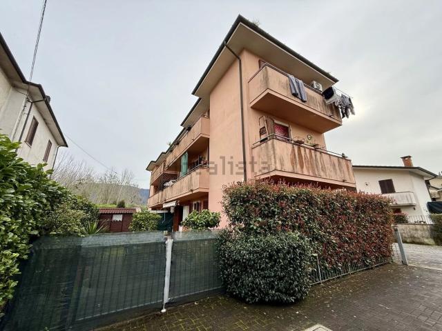 Appartamento in vendita a Bagni Di Lucca Ponte, Toscana