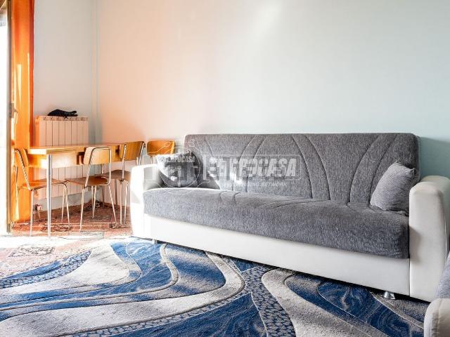 Appartamento in vendita a Molinazzo, Cormano