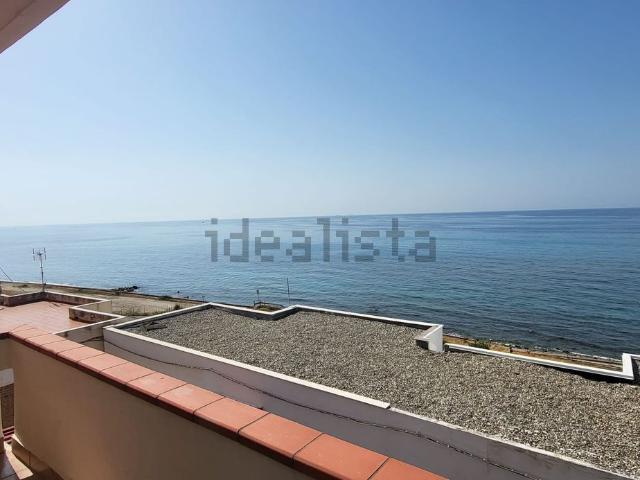 Appartamento in vendita a Spartà, Messina