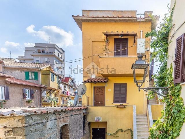 Appartamento in vendita a Ariccia, Roma Capitale
